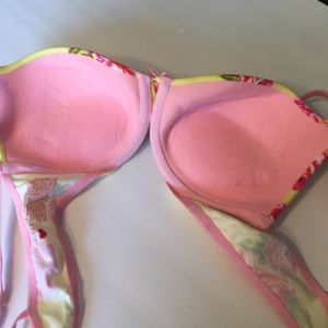 Victoria's Secret Intimates & Sleepwear - VS Floral Print Push-Up Bra Victoria's Secret Intimates & Sleepwear - VS Floral Print Push-Up Bra